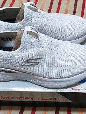 Γυναικεία Skechers Go Run Lite Aurora Sky αθλητικά μεταχειρισμένα, μέγεθος 40, άσπρα