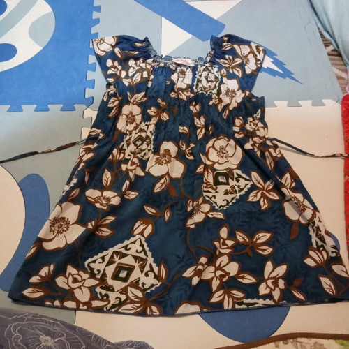 Floral blouse or dress like new, blue, size XL
