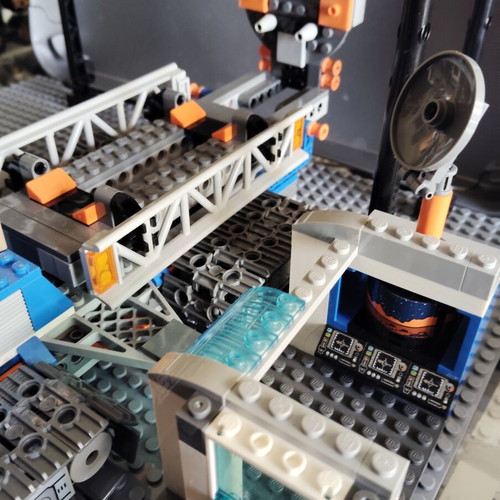 Lego Space Launch Pad used, original