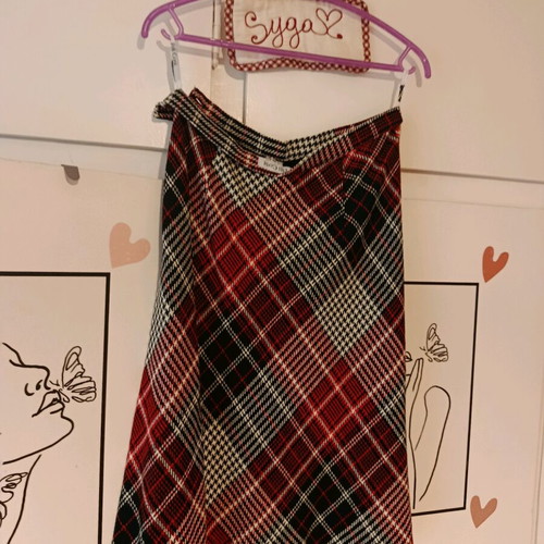 Bill Cost checked midi skirt no 46 like new