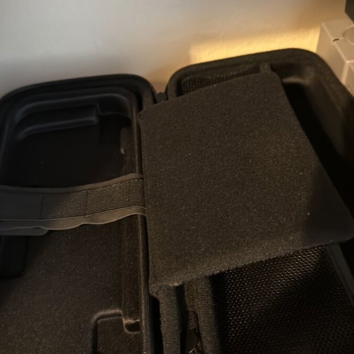 Switch 2 protective case like new