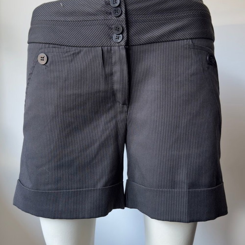 New Look striped shorts size M like new, black and grey