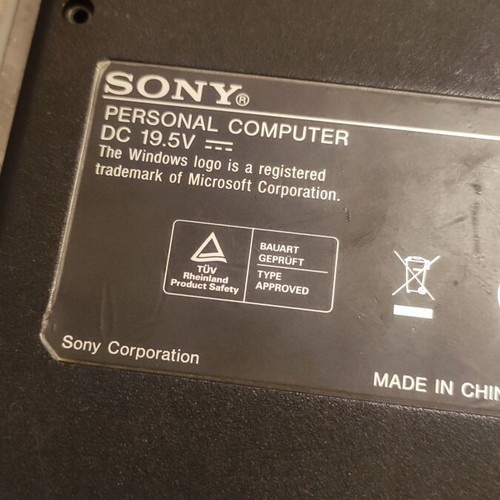 Sony Vgn Ns21z laptop used, missing disk and power supply