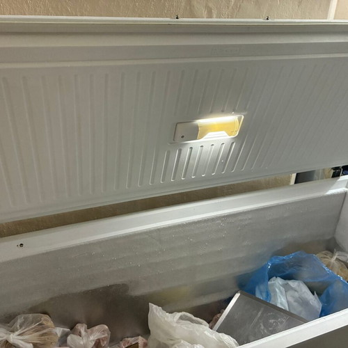 Zanussi chest freezer used, 390 liters capacity