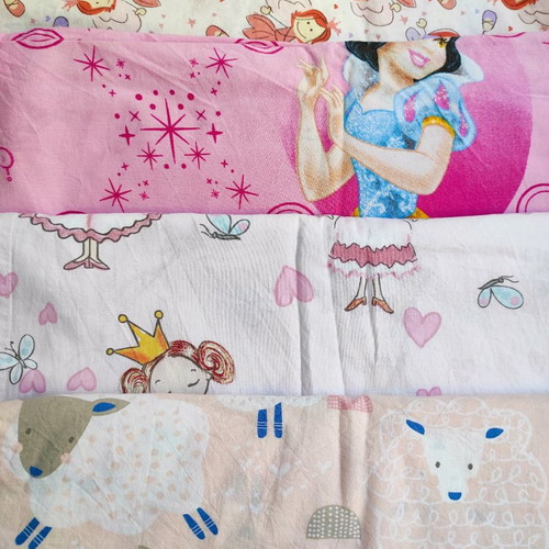 Single children's bed sheets set of 3 like new, various designs