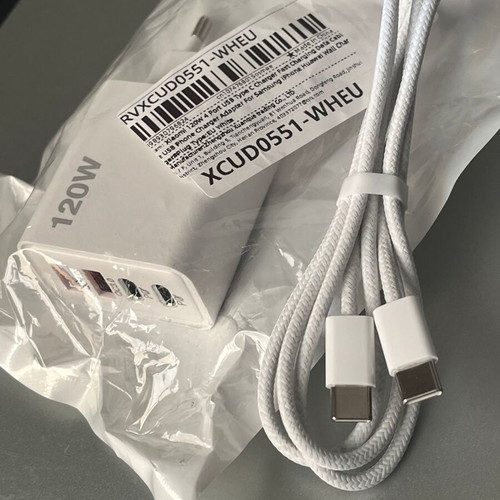 120W GaN Fast Charging Charger Set with 2x USB-C, 2x USB-A and MU2G3ZM/A Apple Cable new