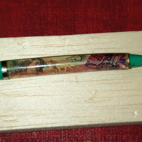 Lion King pens new, pack of 8 collectible