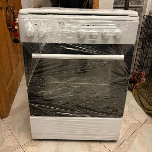 Ok OFC 31311 Electric Enamel Stove used, lightly used