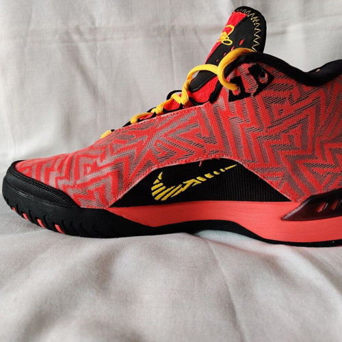 Nike LBJ NXXT Genisus basketball shoes new, size 42.5, black/orange
