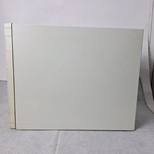Retro Windows 98 computer used with IDE disk and RAID support