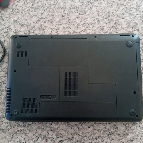HP Compaq Presario C700 laptop used with SSD 256GB and 4GB RAM
