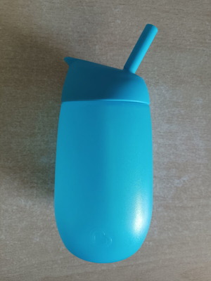 Munchkin toddler cup like new with silicone straw 296ml