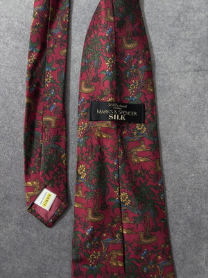 Silk tie like new