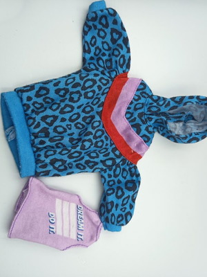 Barbie tops original set like new, long sleeved hoodie and sleeveless top