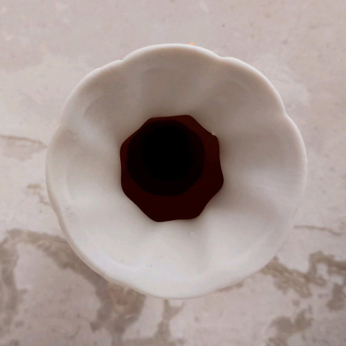 Vases with Rose Detail Like New, Set of Two