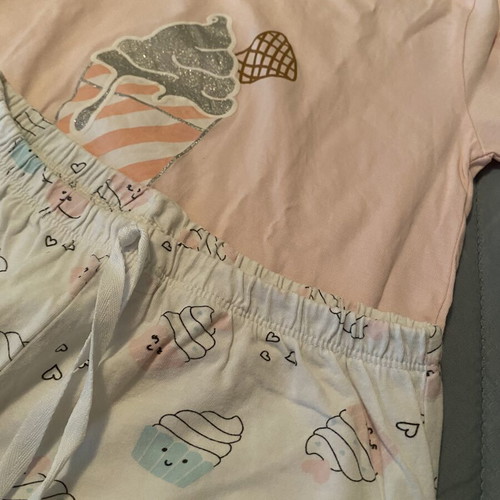Pajama set like new
