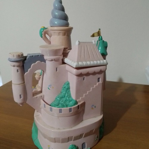 Trendmasters Star Castle Magical Tea Party vintage collectible castle used 1995