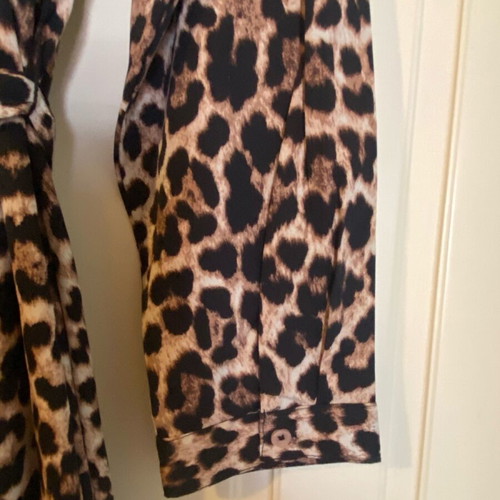 Midi women's dress animal print with buttons and belt like new