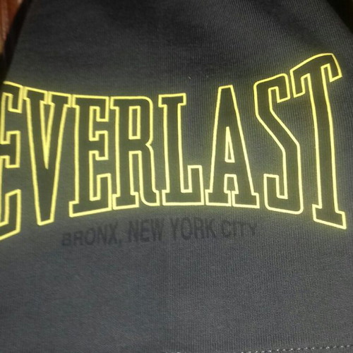 Zara Everlast T-shirt like new, size S, black and yellow