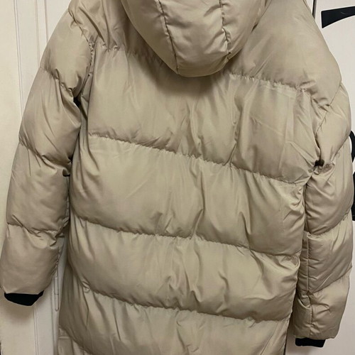 Beige long puffer jacket new, size XL