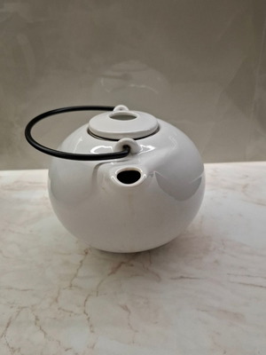 Teapot like new
