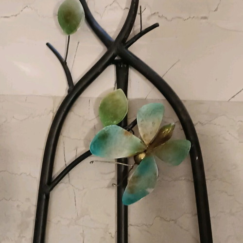 Italian stand for paintings new, iron with butterfly decoration