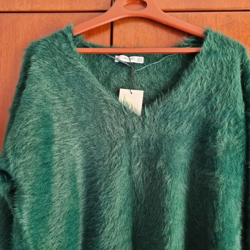 Velour sweater Mango new, small, green, 100% polyamide