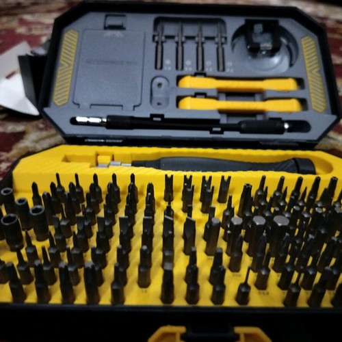 Precision screwdriver set 145 pieces new, professional