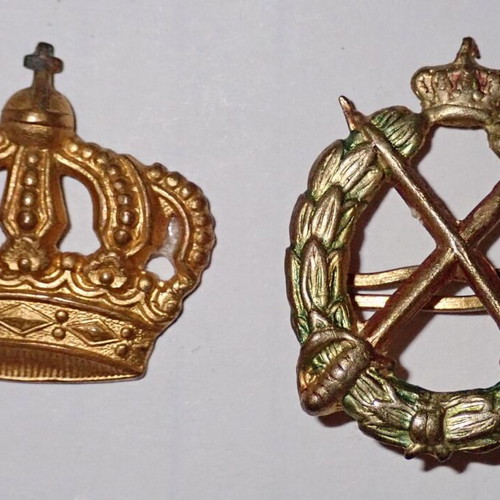 Royal Greek Army insignia used, 1950s era