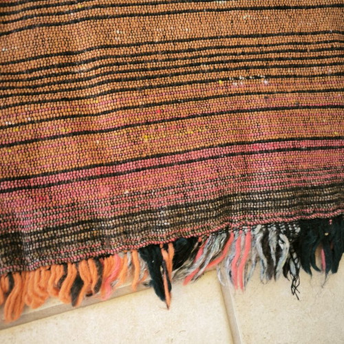 Traditional Handmade Rug 65cm x 1.40m like new