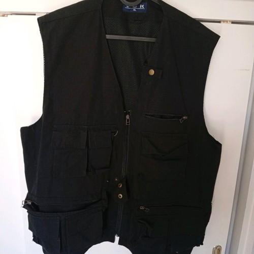 Cargo sleeveless vest used xl black with pockets