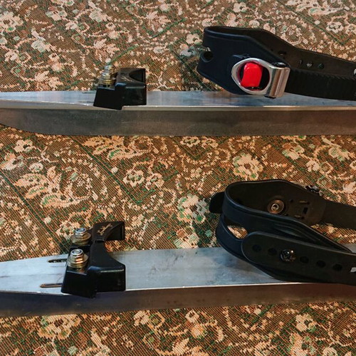 Lundhags ice skates like new, Swedish aluminum