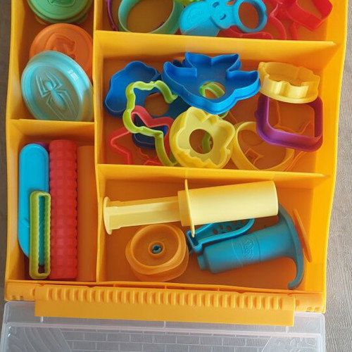 Play-Doh box with over 20 pieces, like new