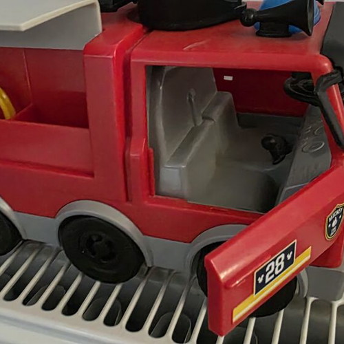 Micky Mouse Fire Truck used with light and music