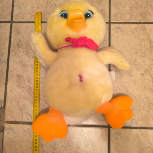 Plush duck like new