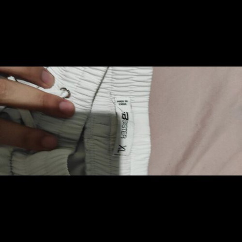 Women's white pants size XL like new