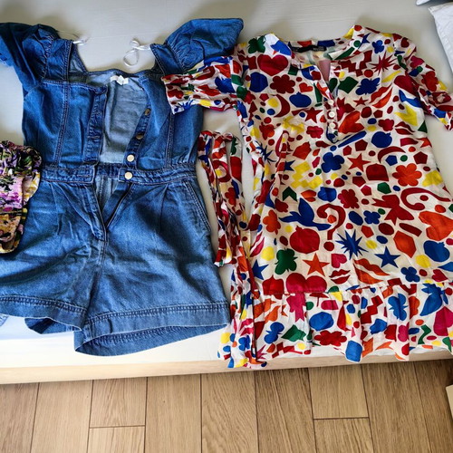 Women's clothes like new, including genuine Moschino colorful piece