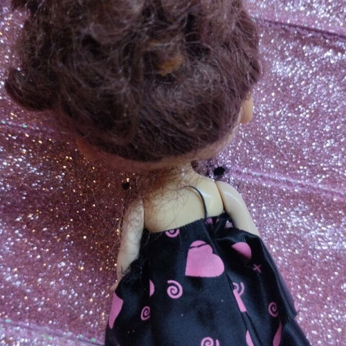 Ddung collectible doll from North Korea like new