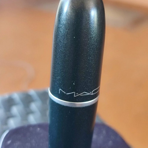 MAC lipstick matte, long-lasting, pink nude, like new