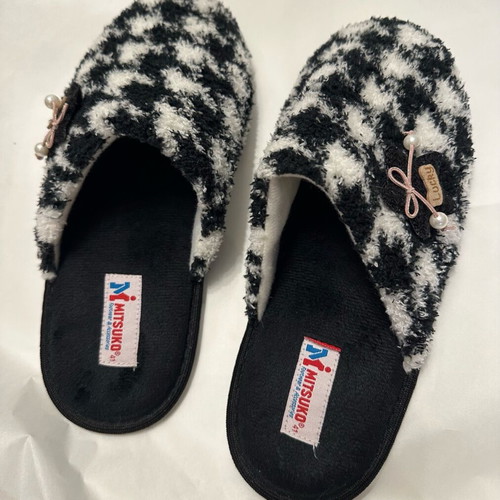 Mitsuko women's slippers size 41 black and white, new