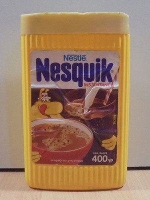 Nestle Nesquik old plastic box used with Quik character