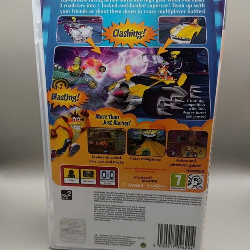 Crash Tag Team Racing PSP like new, complete, for use or collection