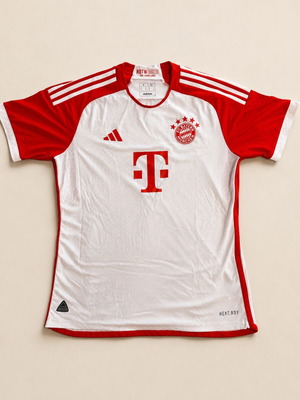 Adidas FC Bayern München Home Jersey 2023/24 like new, authentic, size L