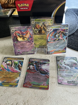 Chaos Rising EX lot like new