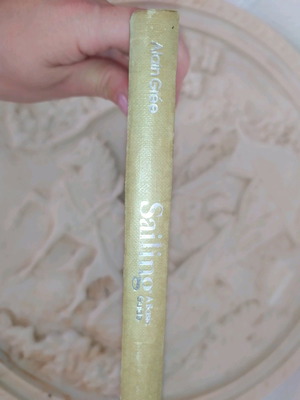 Sailing Guide Alan Gree sailing book used with photos