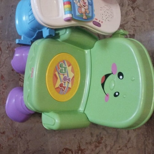 Mattel Fisher-Price Laugh N Learn electronic educational chair used