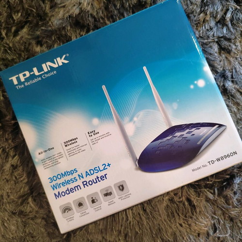 Tp Link 300 Mbps router modem new