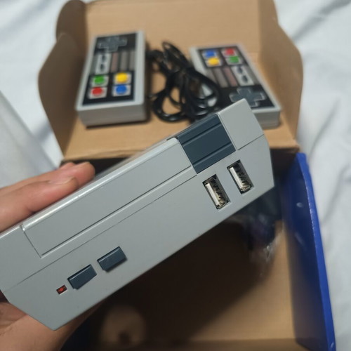 EONY Retro Video Game Console with 3000 8Bit Games, new