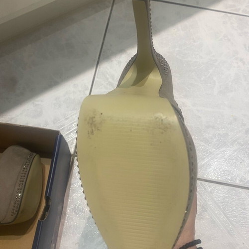 Beige ankle boots like new, size 39