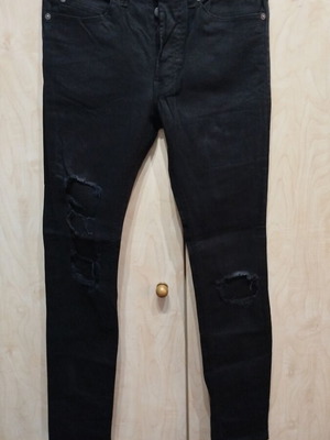 H&M Black Skinny Jeans Like New With Rips